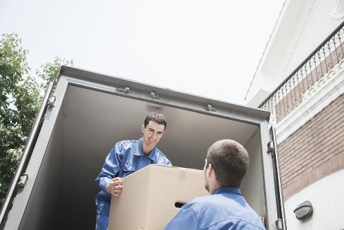 Team packing boxes for a seamless move